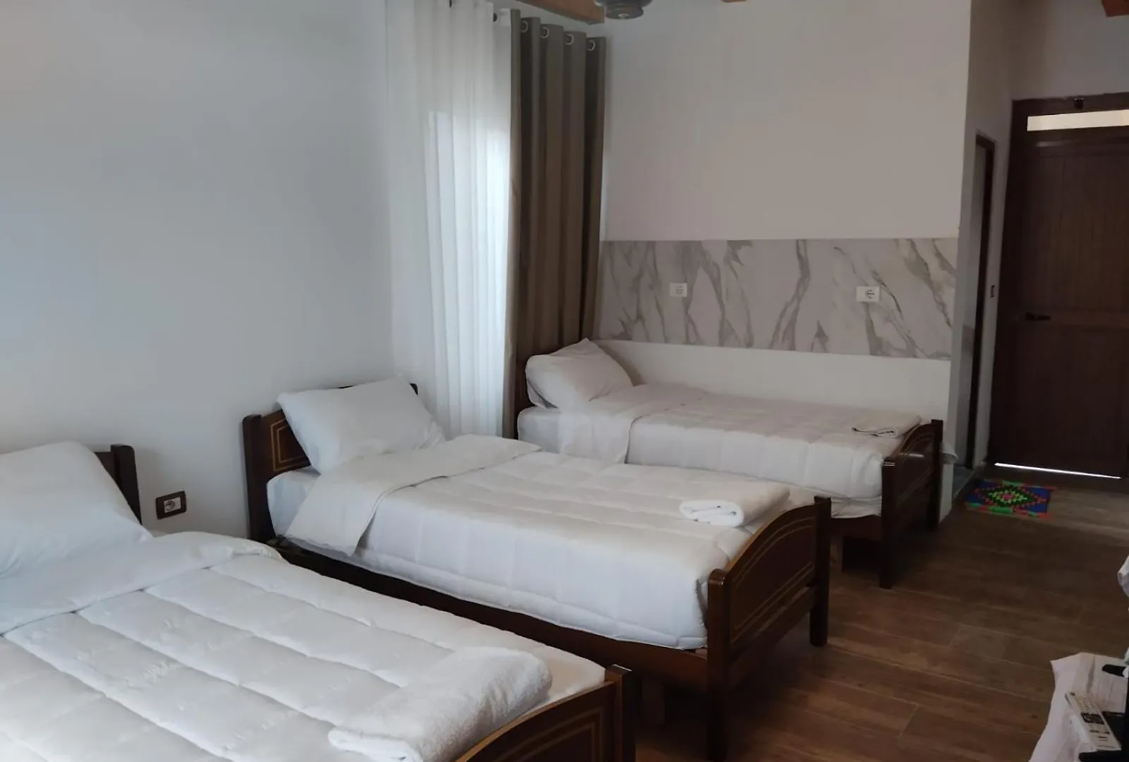 Guest house Vellezrit Shkambi Hotel Gjelaj
